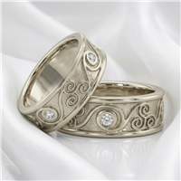 Bordered Triscali Ring with Diamonds in 14K White Gold
